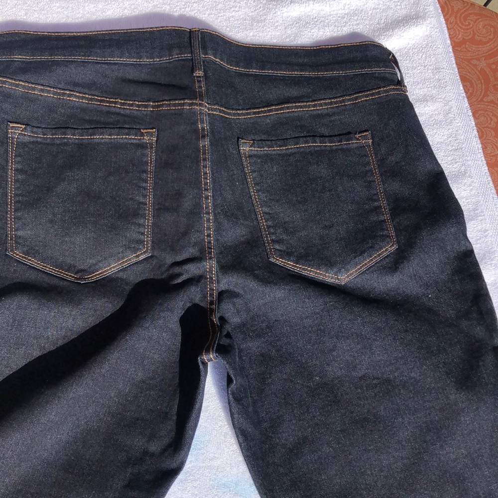 Old Navy Jeans - Picture 2 of 4